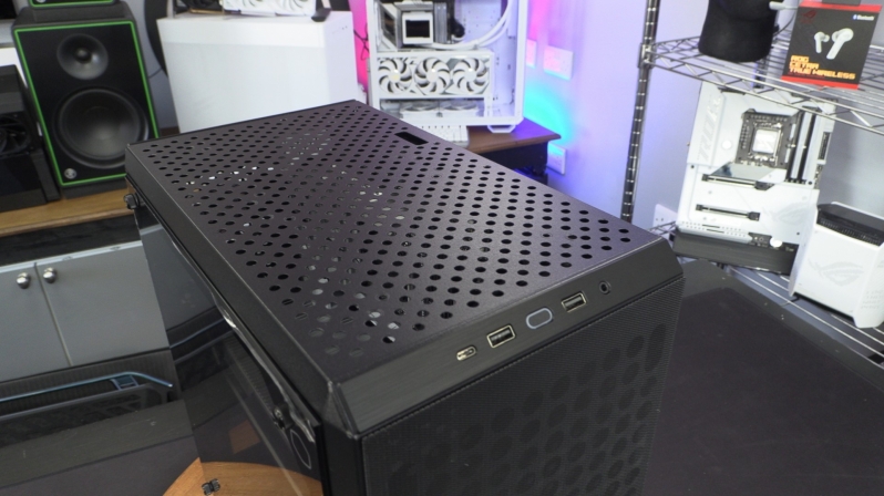 MicroATX Bargain! - Cooler Master MasterBox Q300L V2 Review - OC3D