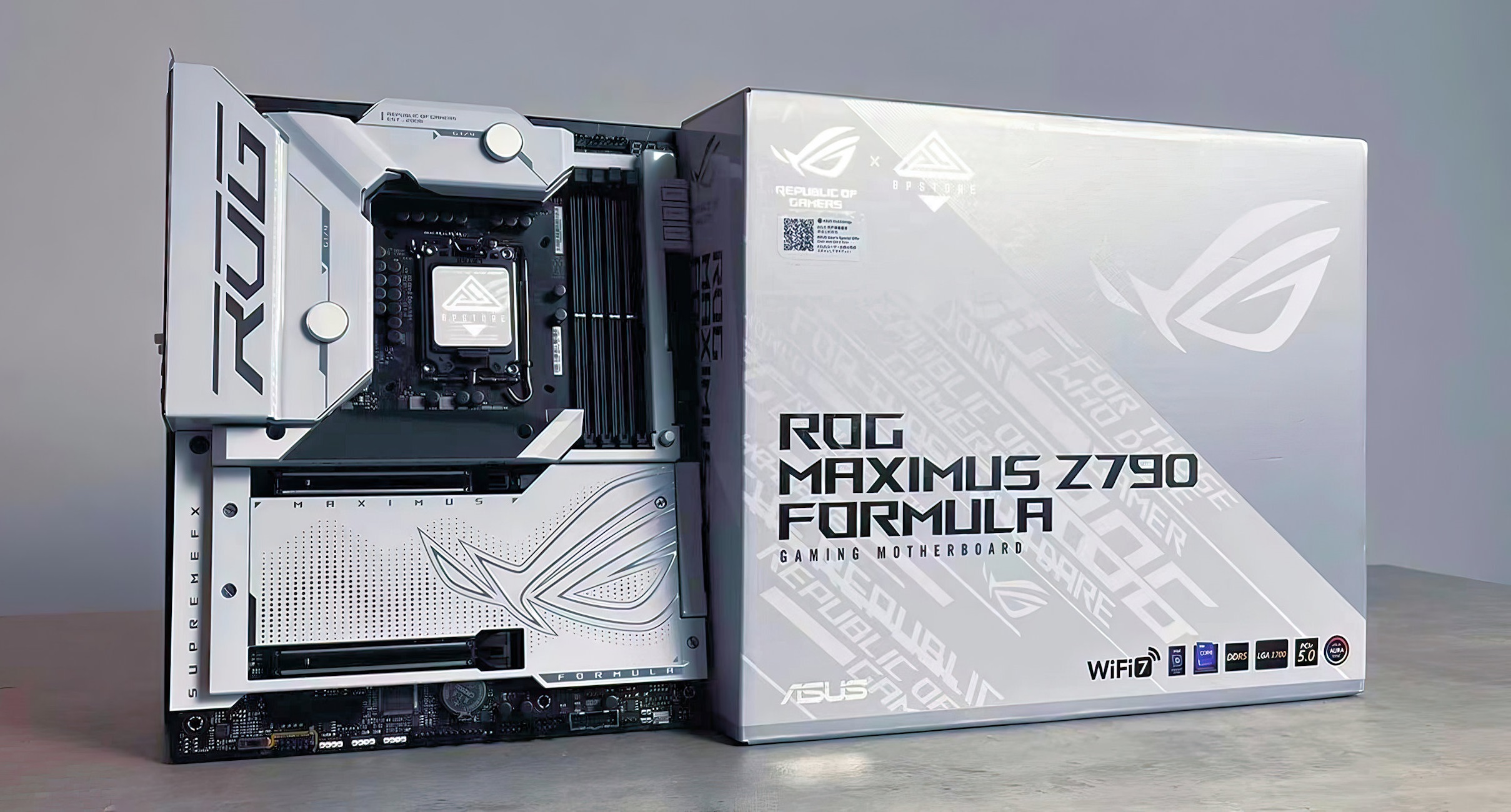 ASUS’ White ROG Maximus Z790 Formula motherboard leaks