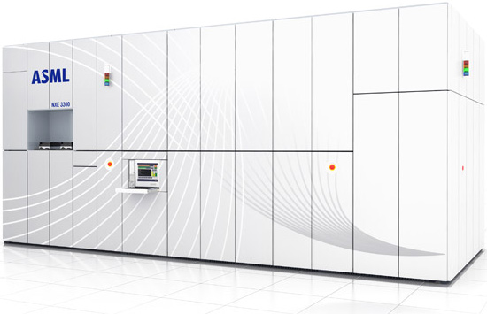 ASML sees 25% revenue boost as demand grows for EUV