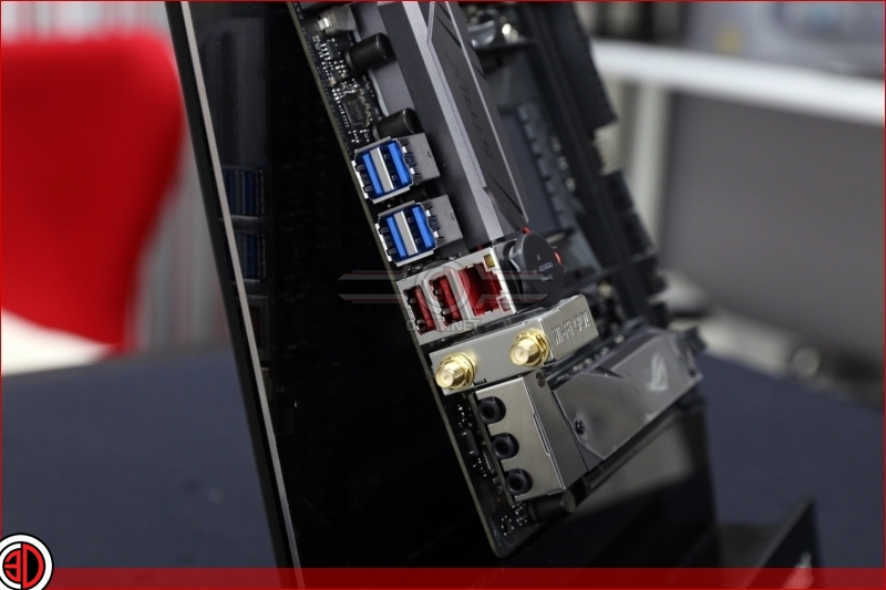 ASUS ROG Strix X370-i Gaming Preview