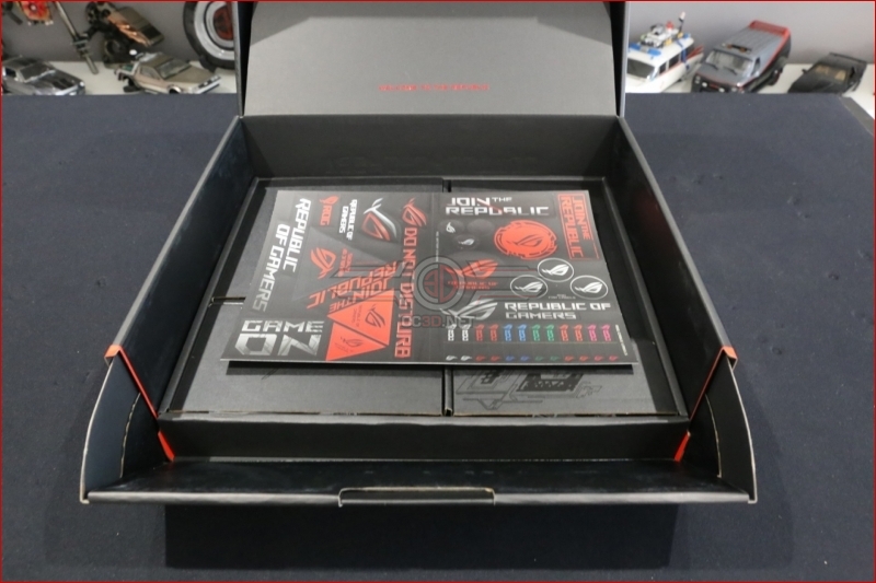 ASUS ROG Z390 Maximus XI Extreme Preview
