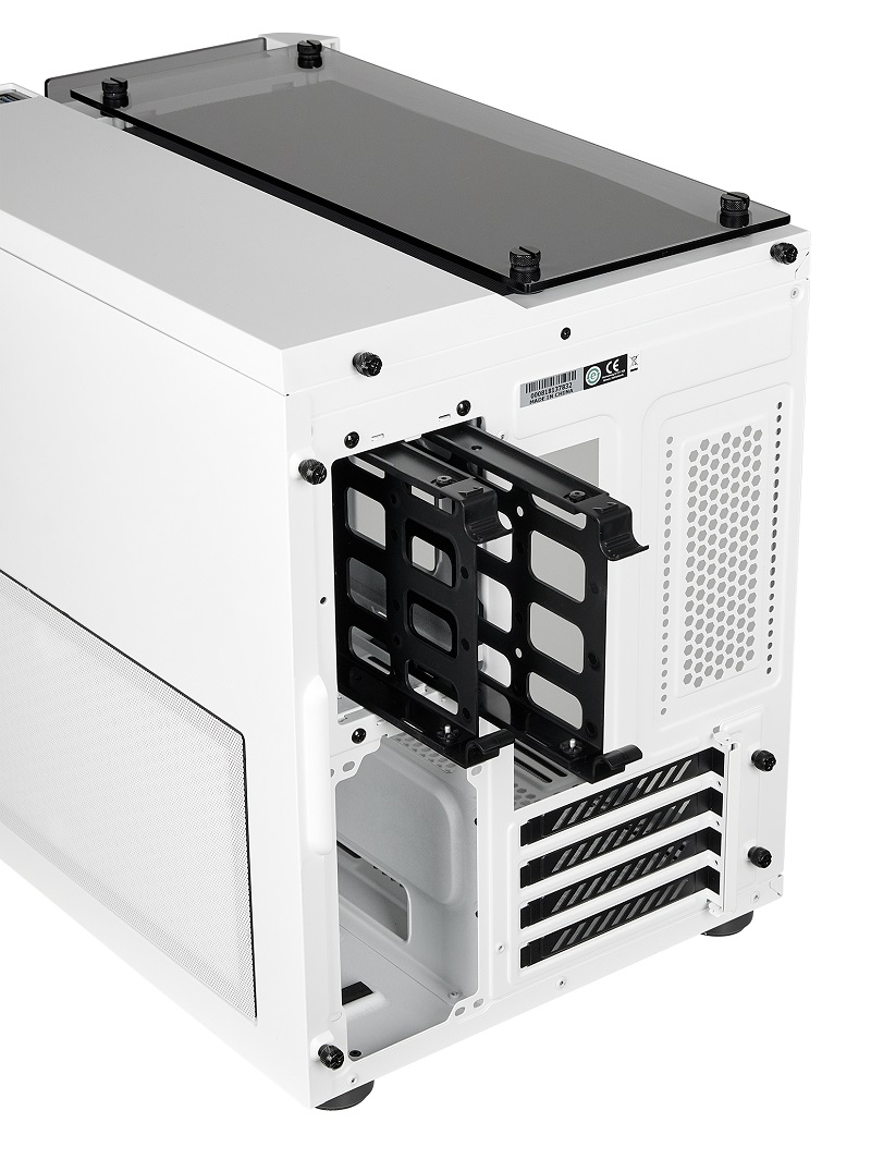 Corsair Crystal Series 280X RGB Review