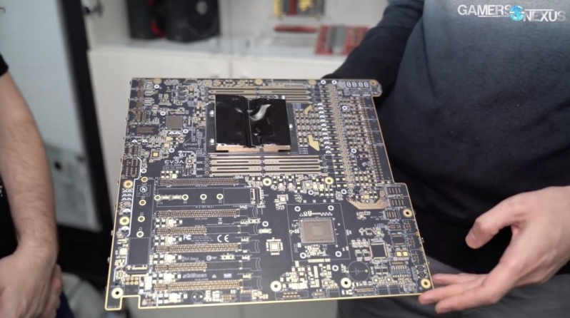 EVGA is working on a SR-3 Dark series motherboard for LGA 3647