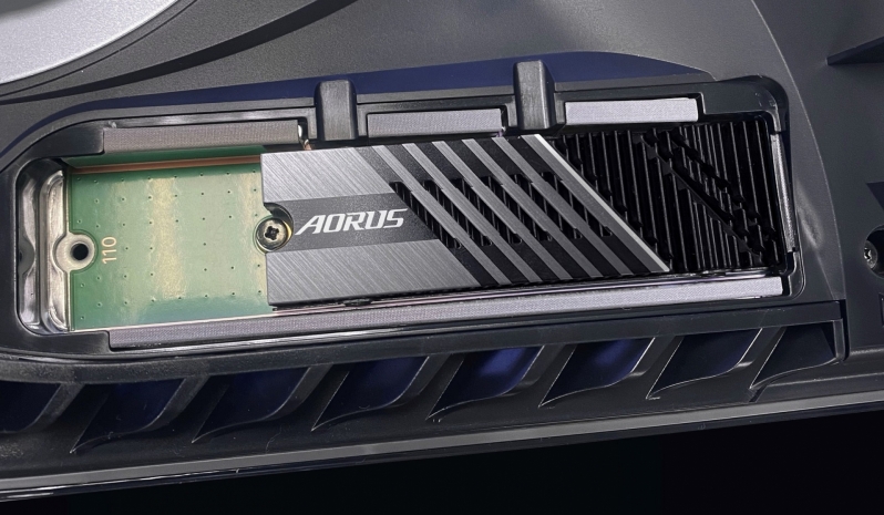 Gigabyte confirms that their AORUS Gen4 7000s SSD is “fully compliant” with Sony’s PlayStation 5 console
