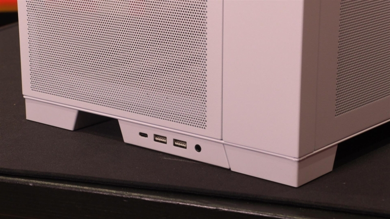 Lian Li O11D EVO Review