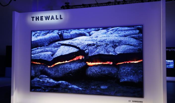 Samsung plans to launch MicroLED TVs next year -