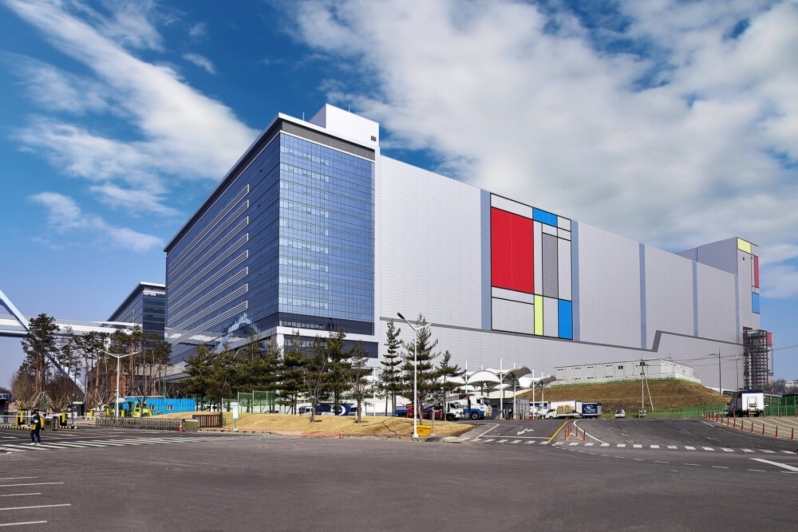 Samsung starts 7nm and 6nm mass production at its new V1 facility