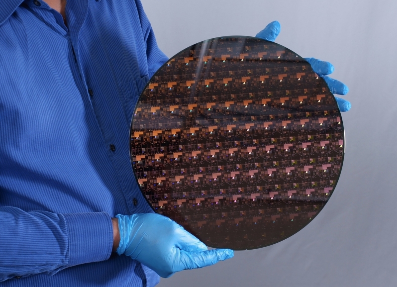 There's plenty of room in that wafer - IBM creates the world's first 2nm chip technology