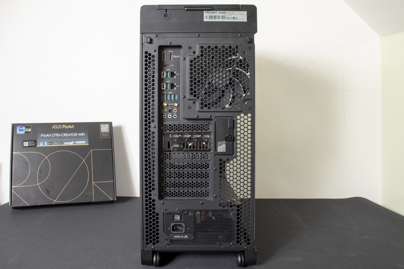 3XS RTX Studio Pro Rear