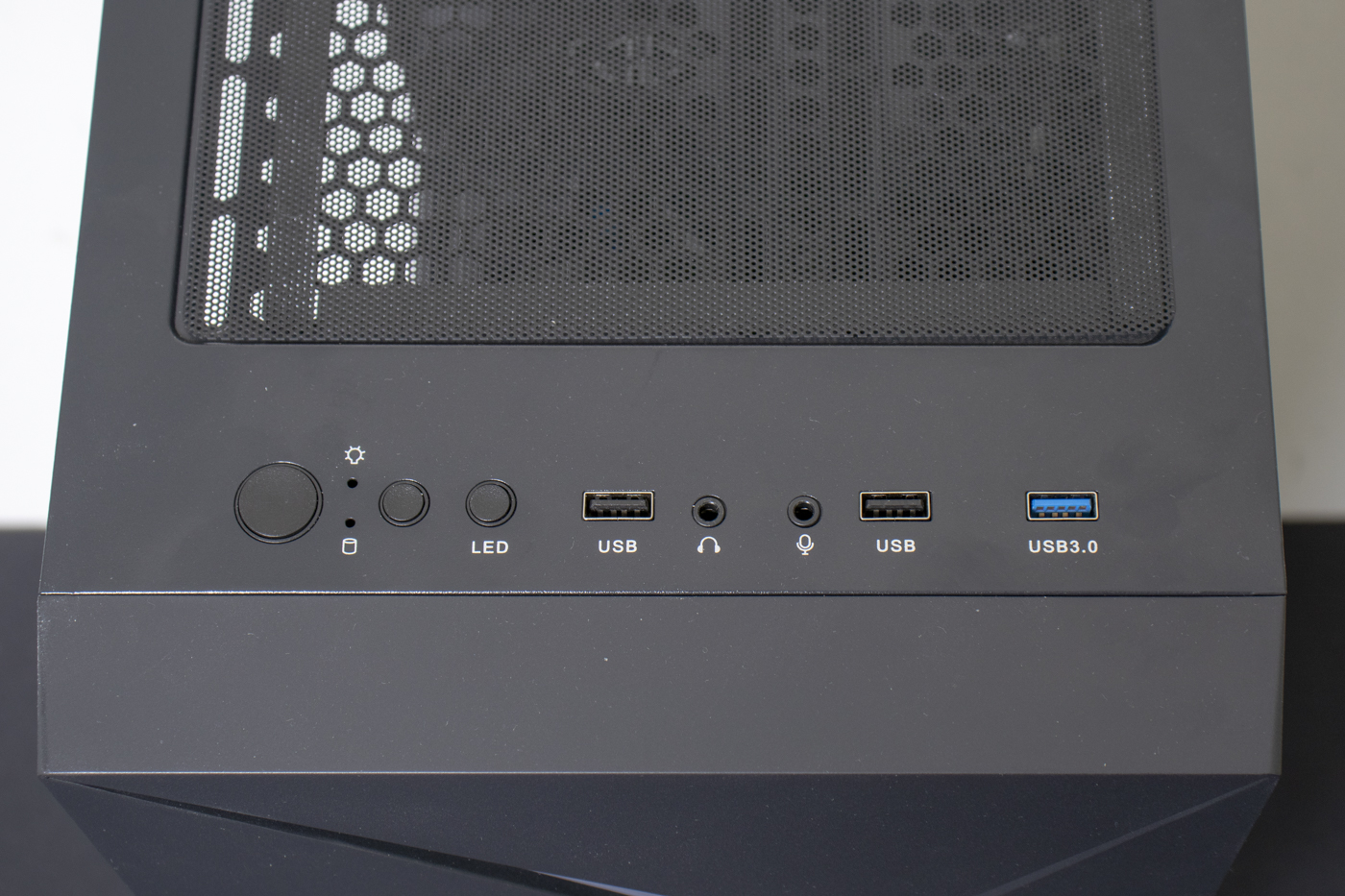 Volt 750 Front Panel