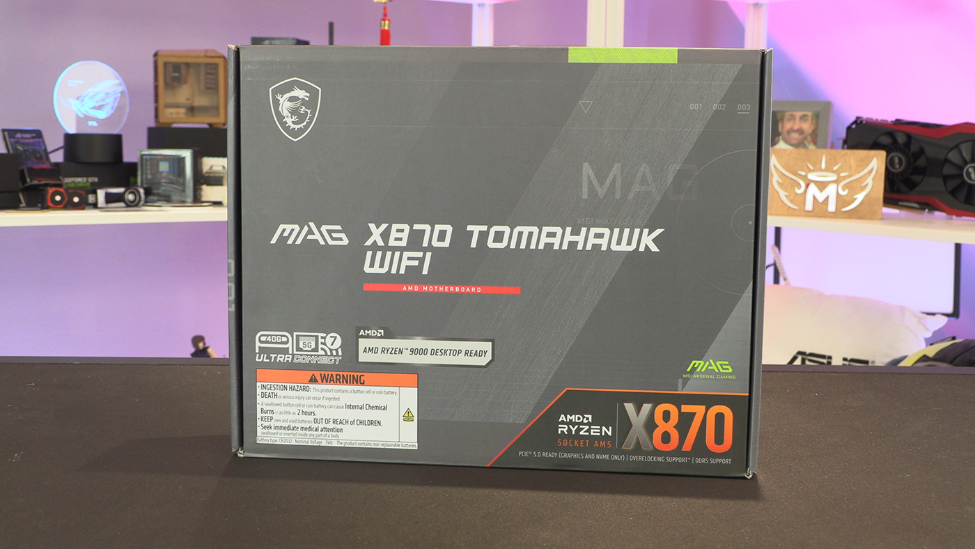 MAG X870 Tomahawk Box