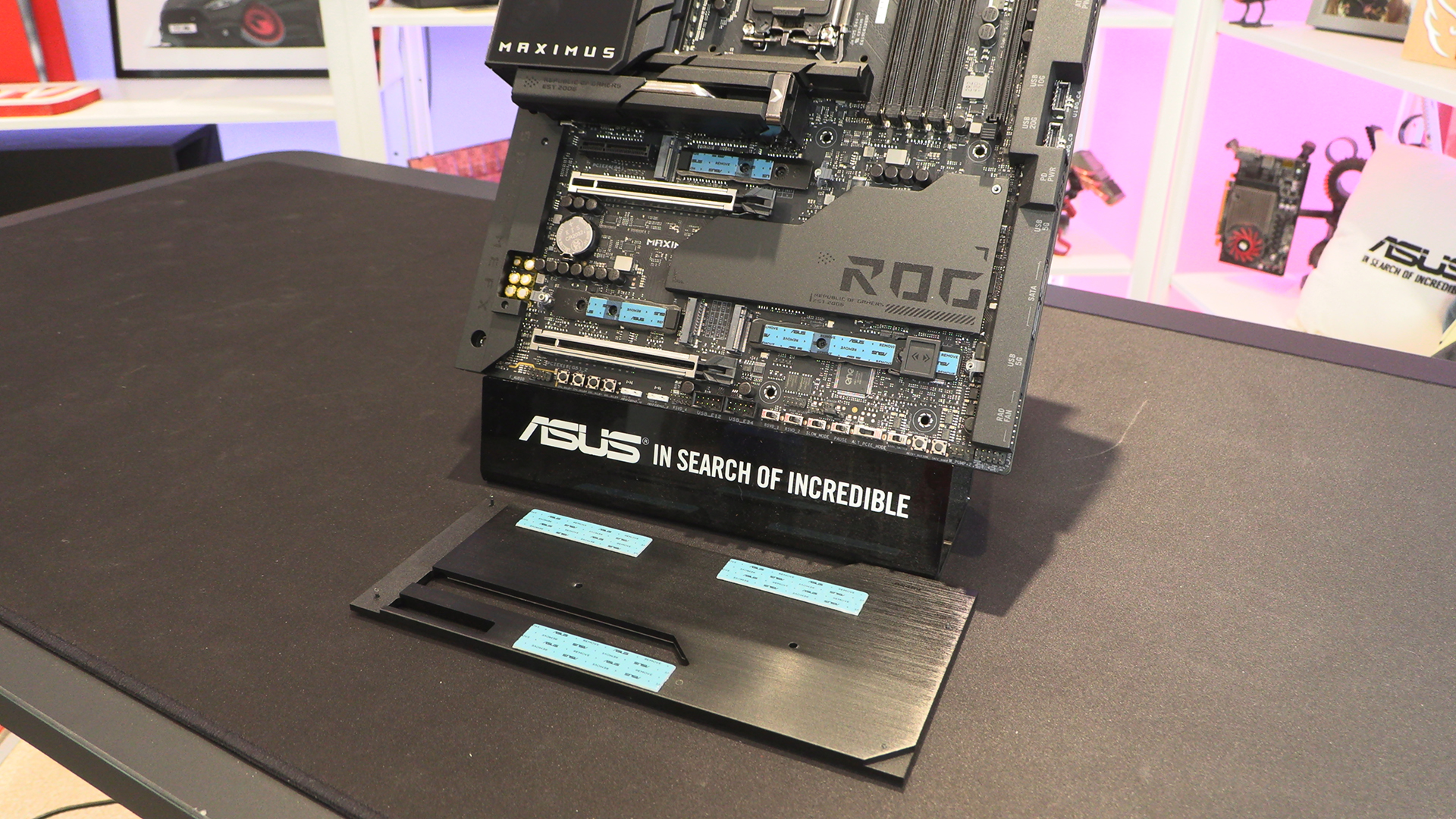 ASUS ROG Maximus Z890 Extreme Review - OC3D
