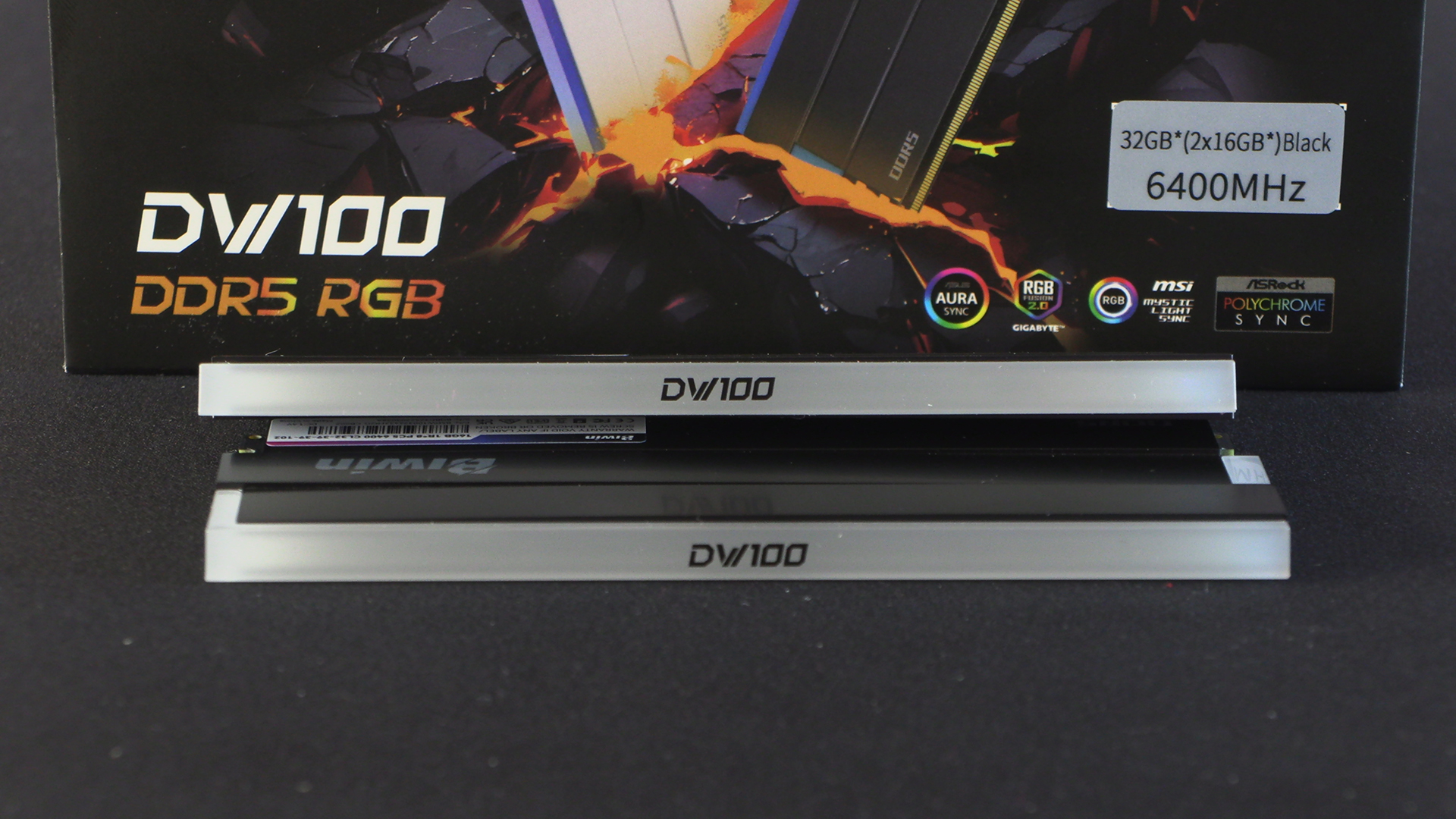 Biwin DW100 DDR5 Lightbar