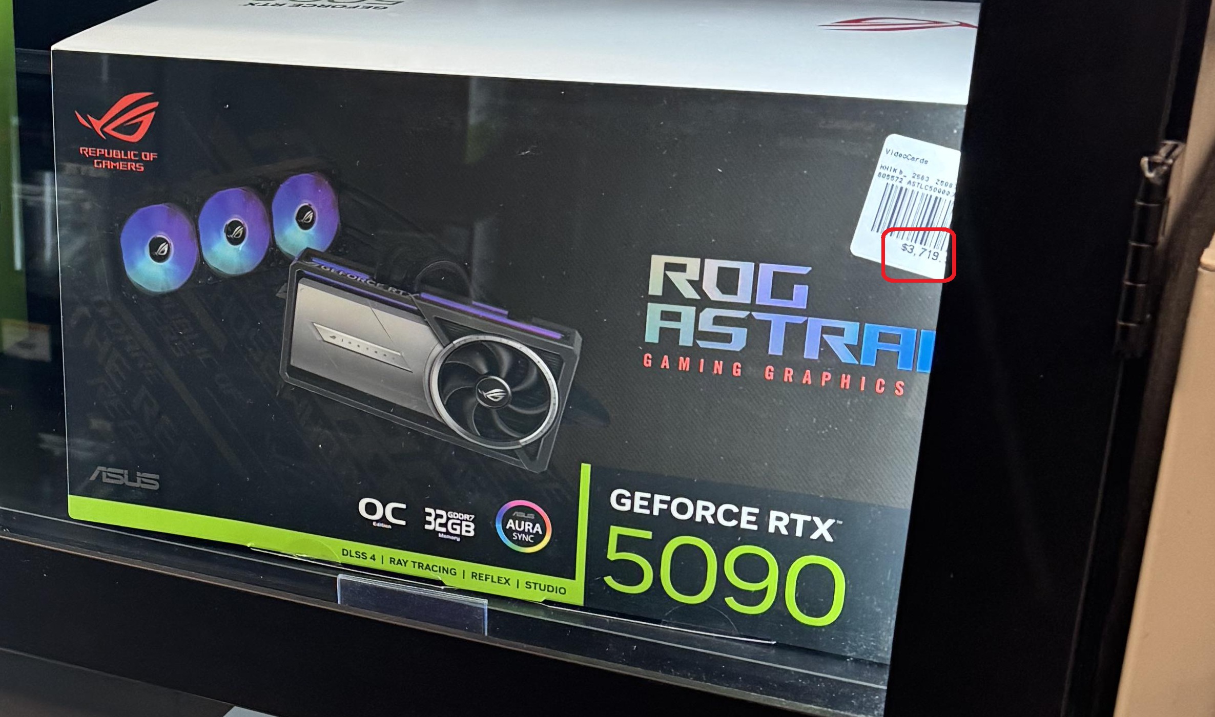 $3,719 ASUS ROG Astral RTX 5090 LC sits on store shelves – Are buyers finally rejecting high prices?