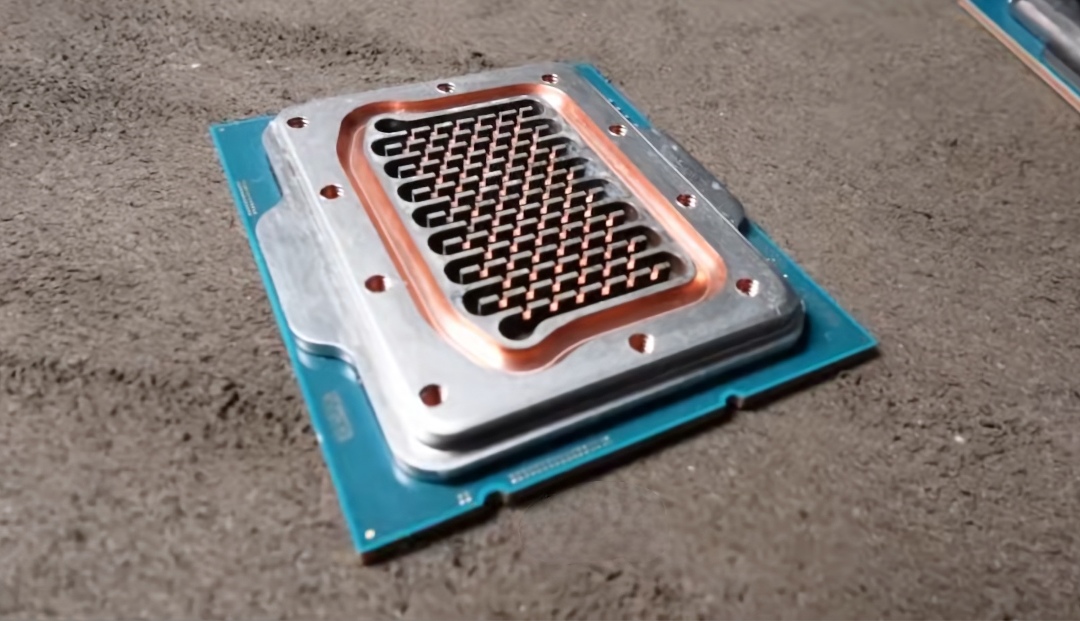 Modder turns Intel i9-14900KS CPU IHS into a direct-die water block