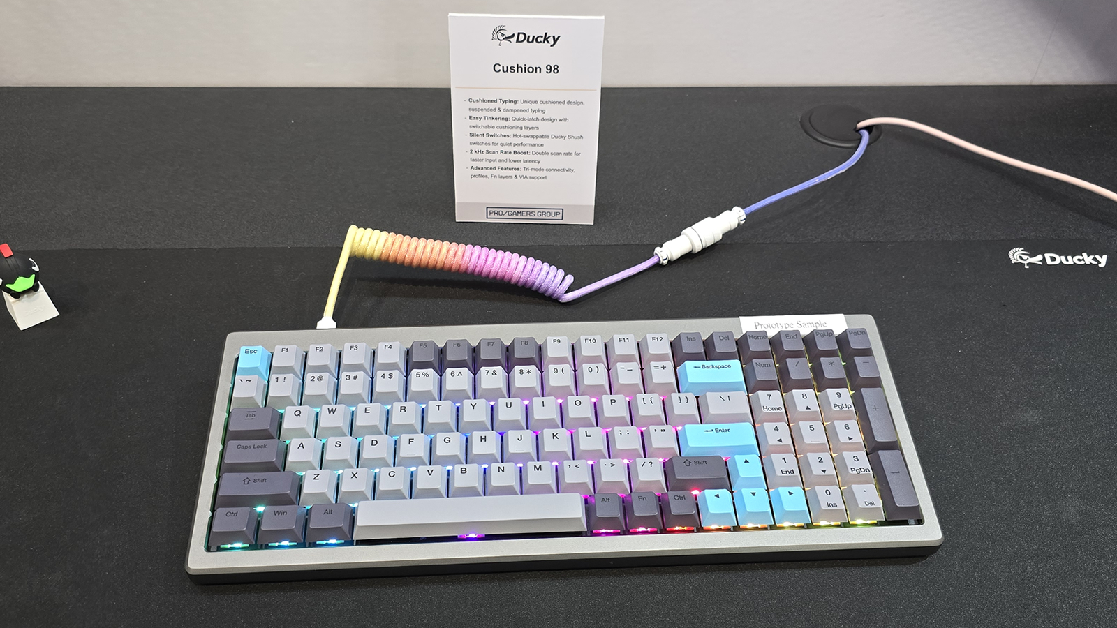 Ducky-Cushion-98.jpg