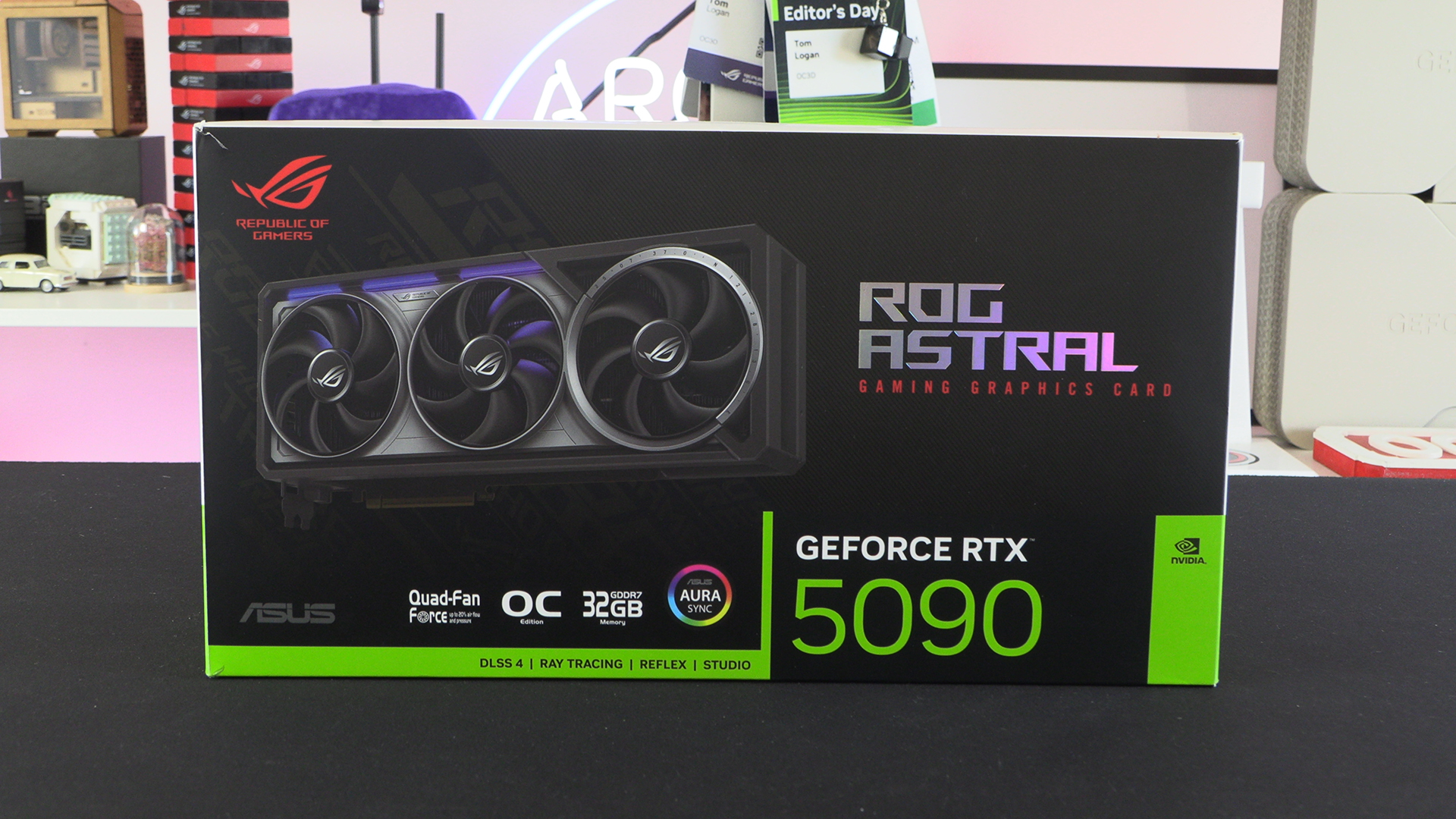 ASUS ROG RTX 5090 Astral Review - OC3D