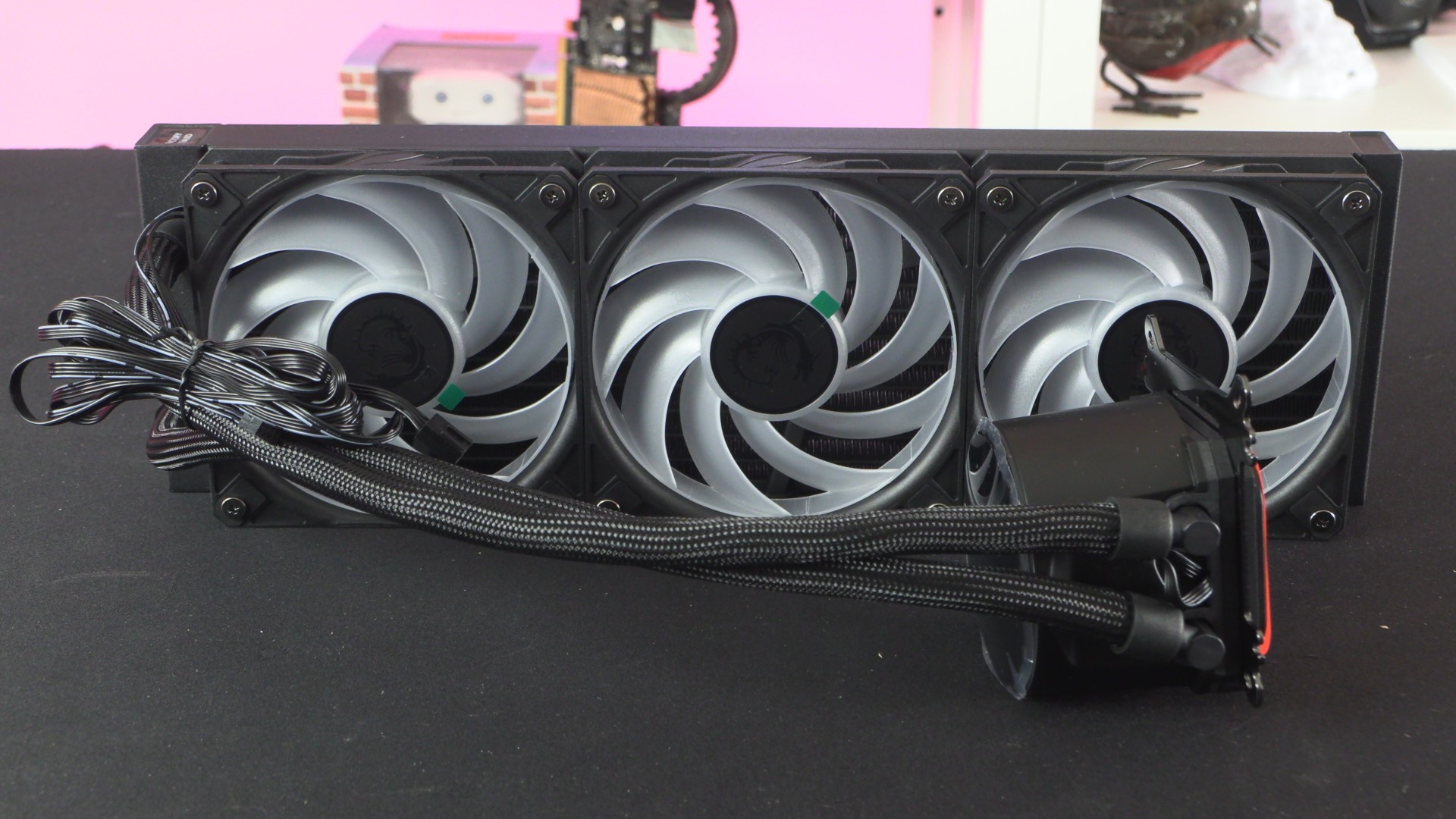 早い者勝ち MSI MPG CORELIQUID P13 360 ブラックモデル MPG CORELIQUID P13 series