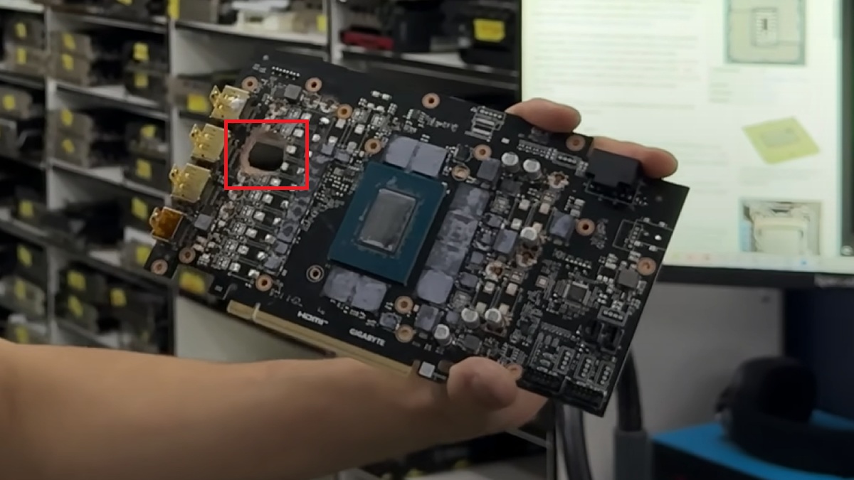 RTX-5070-Ti-Hole.jpg