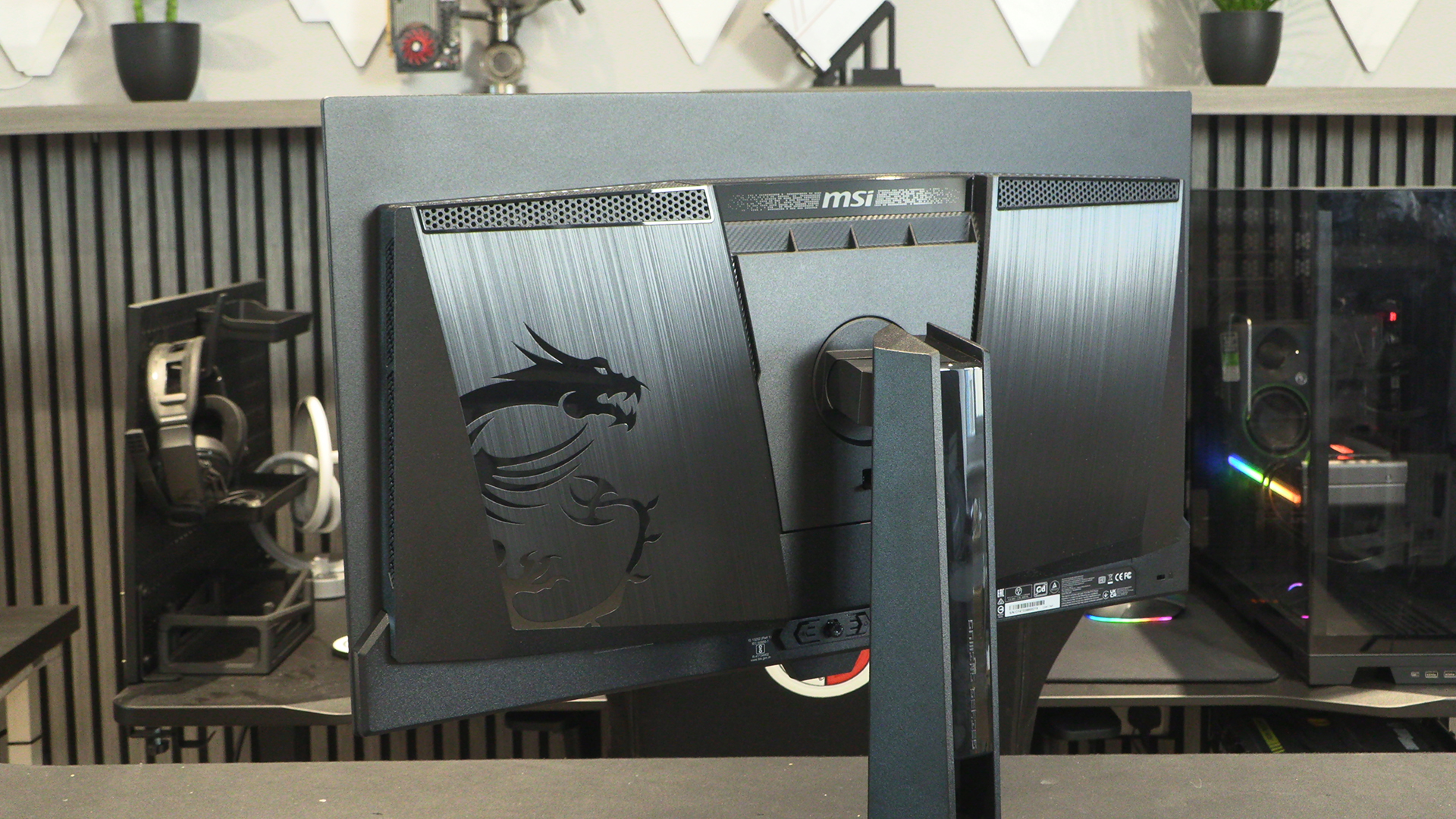 MSI 271QR QD-OLED X50 Review - OC3D