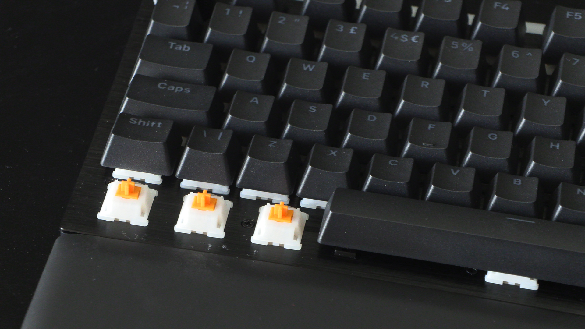 be quiet! Light Mount TKL Orange Switches